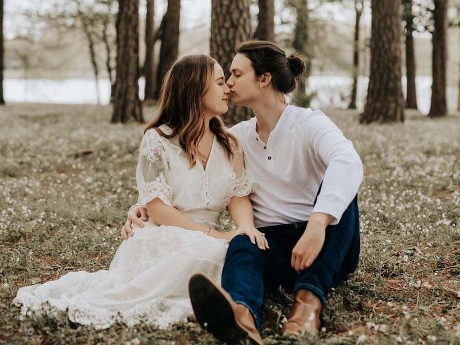 ecd43db2-a9ac-41ea-bb9a-259421a2f0cb