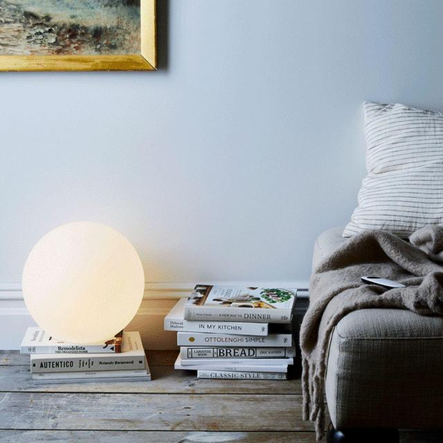 Luna Lamp