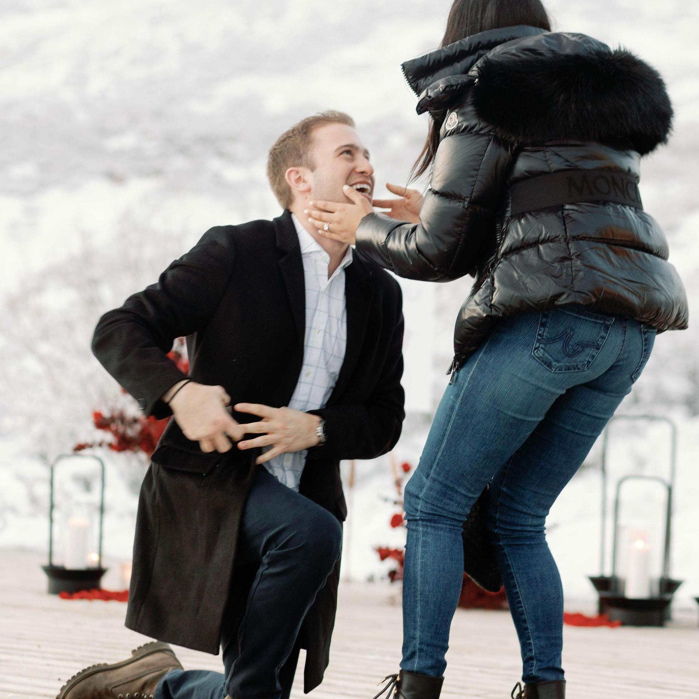 The moment Ari got down on one knee!