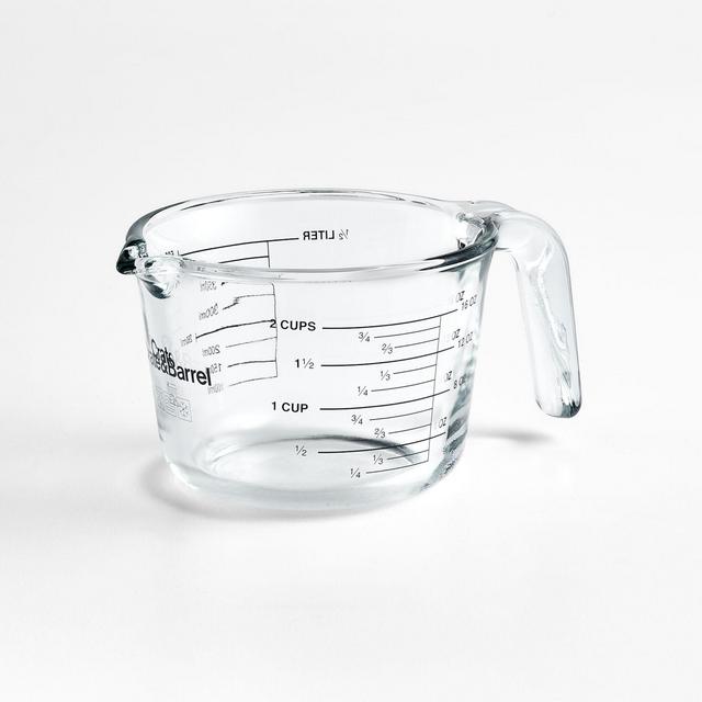 Crate & Barrel 2-Cup Glass Measuring Cup