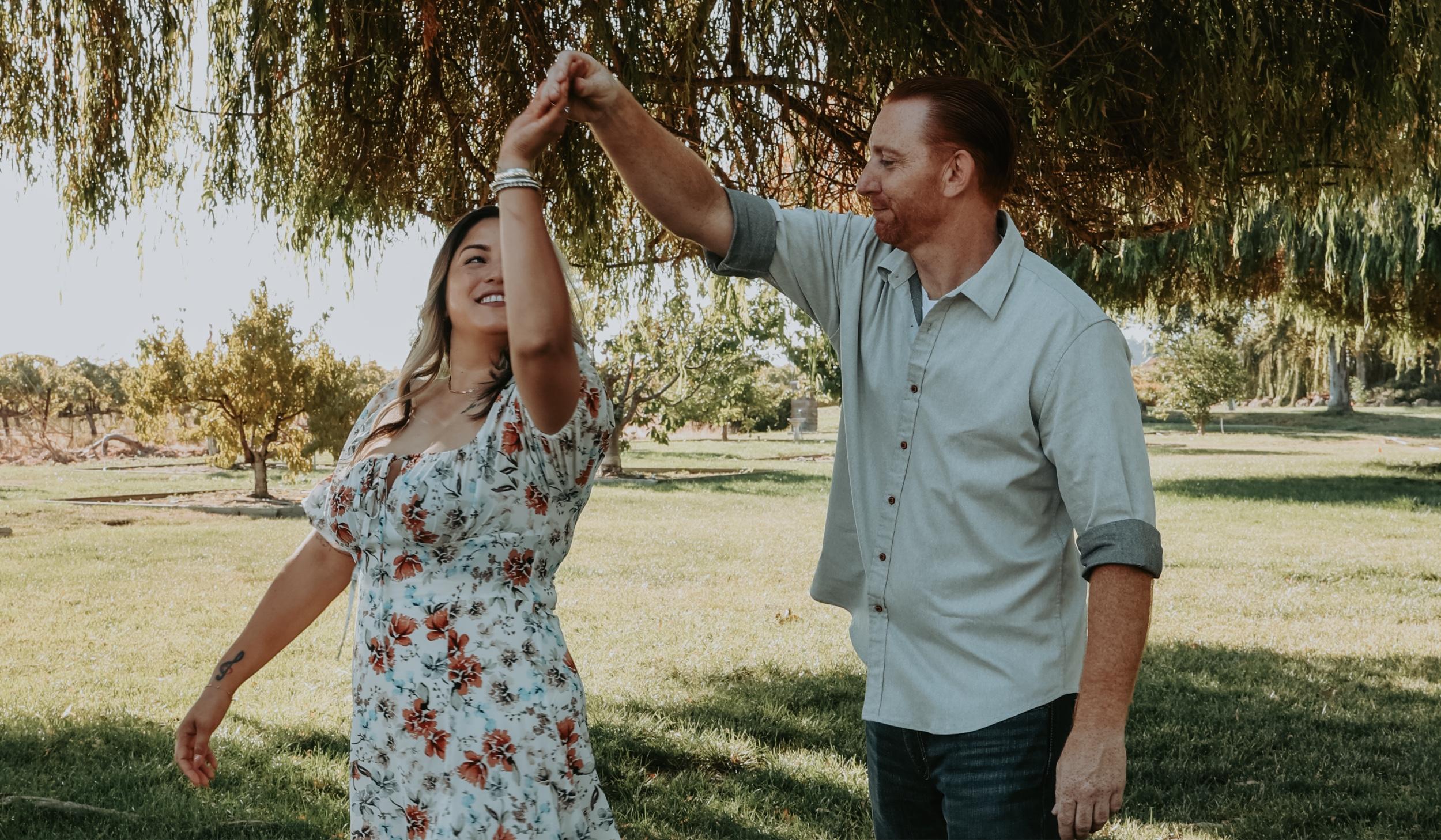 The Wedding Website of Jennifer Sloan and Larry Gregory