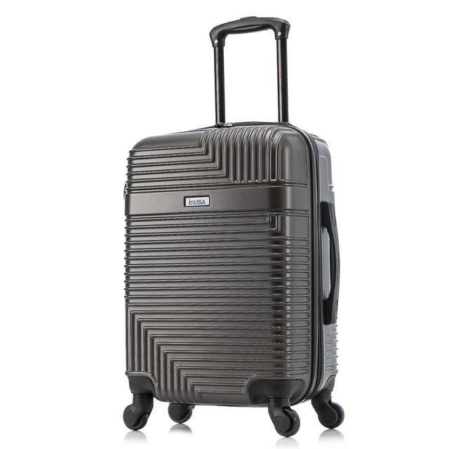 InUSA Resilience Lightweight Hardside Carry On Spinner Suitcase - Black