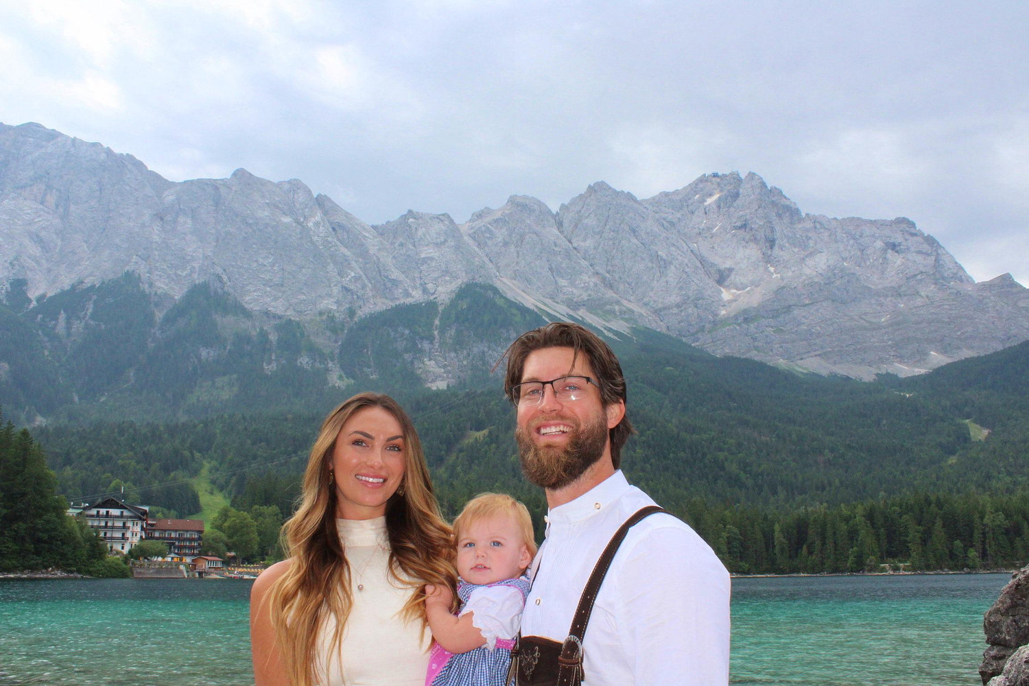 The Wedding Website of Keana Nelson and Dennis Meffert