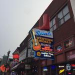 Robert's Western World