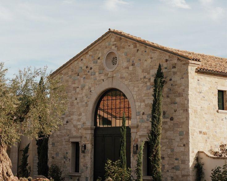 The Wedding Website of shelby pritzker and corban halbur