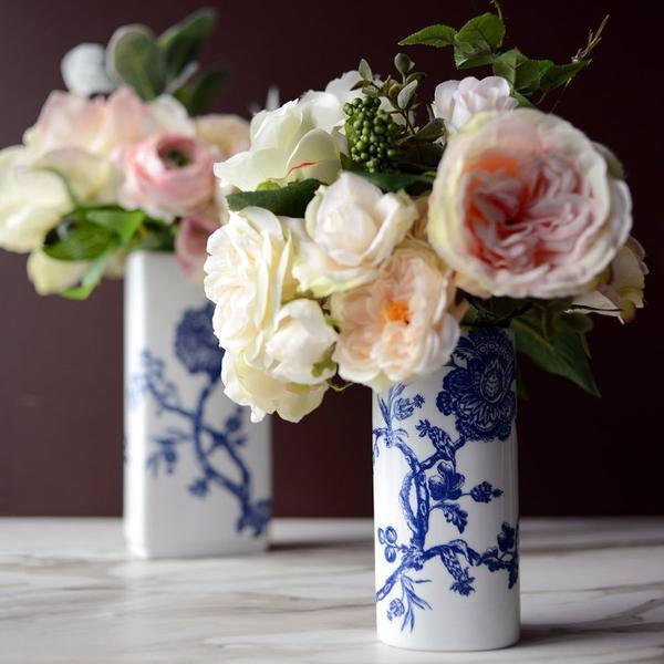 WILLIAMSBURG Collection - Arcadia 6 in Bud Vase