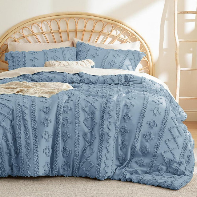 Bedsure Tufted Boho Comforter Set Queen - Grayish Blue Boho Bedding Comforter Set, 3 Pieces Farmhouse Shabby Chic Embroidery Bed Set, Soft Jacquard Comforter for All Seasons