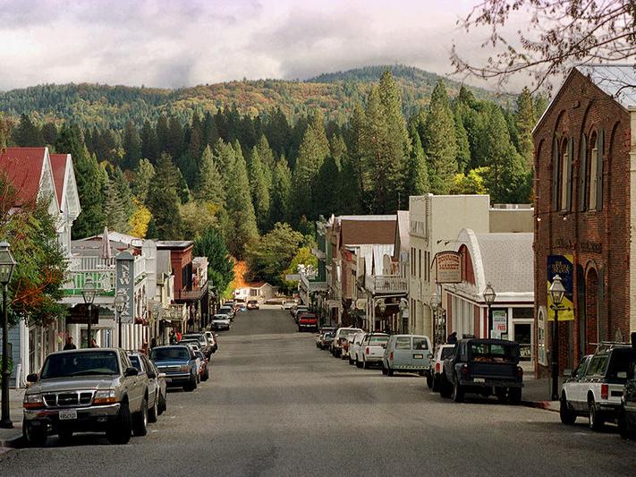 The Wedding Website of Jessica Pederson and Kyle Willman