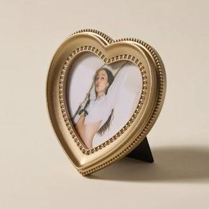 Ornate Heart Shaped 4x4 Picture Frame