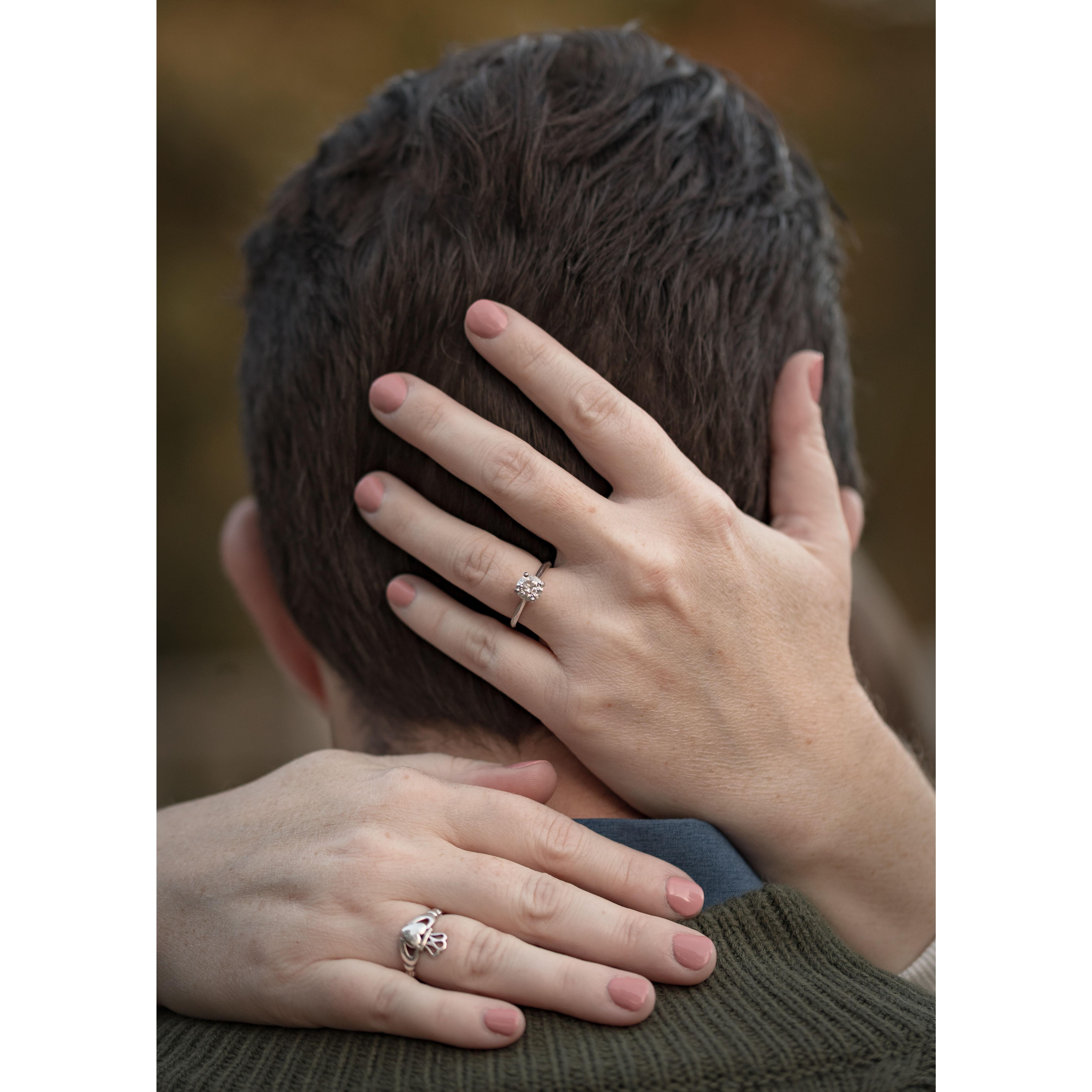 Engagement photos - Matt and Tess - Eric Madden Photography - Oct. 2024