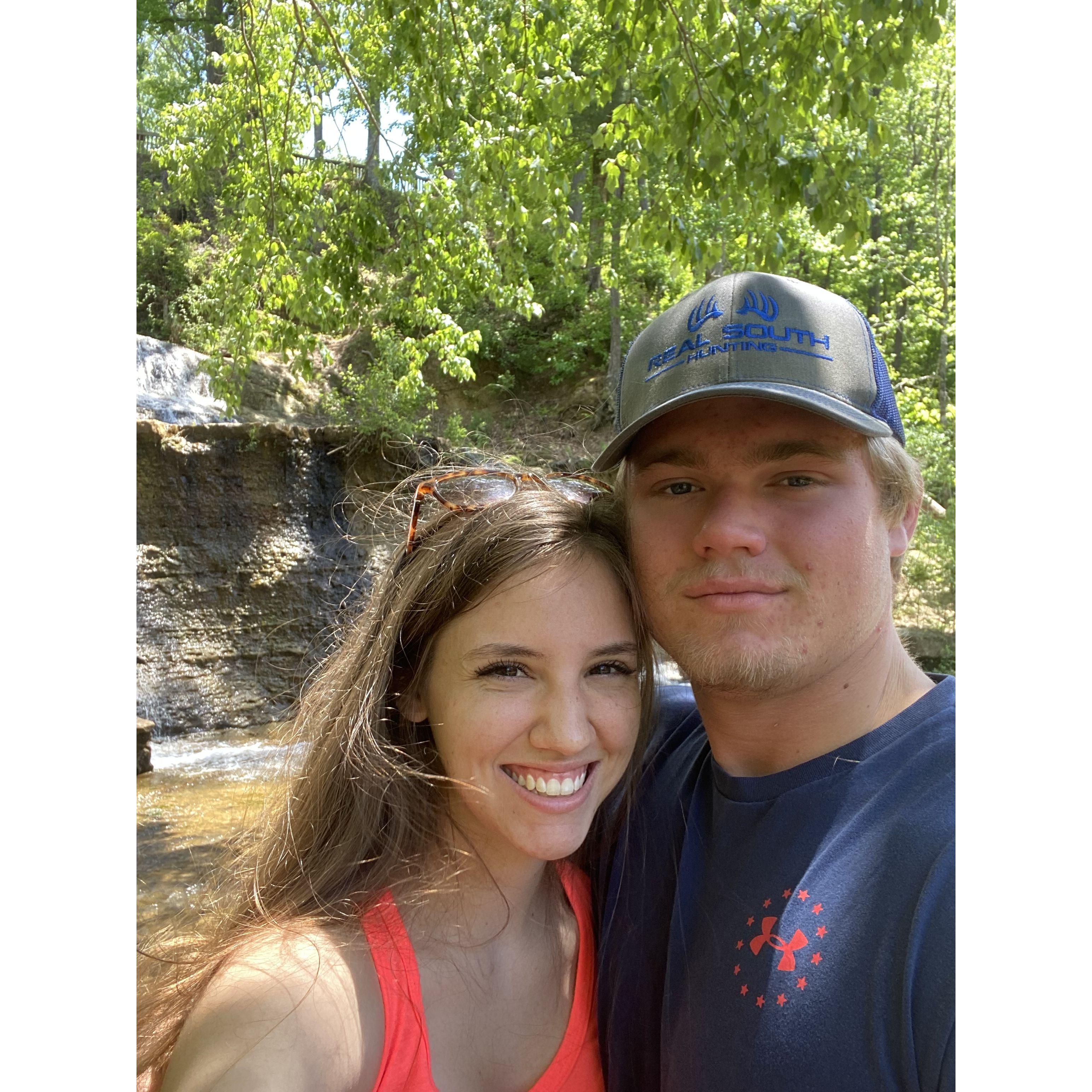 Hiking to see the Meridian Falls!