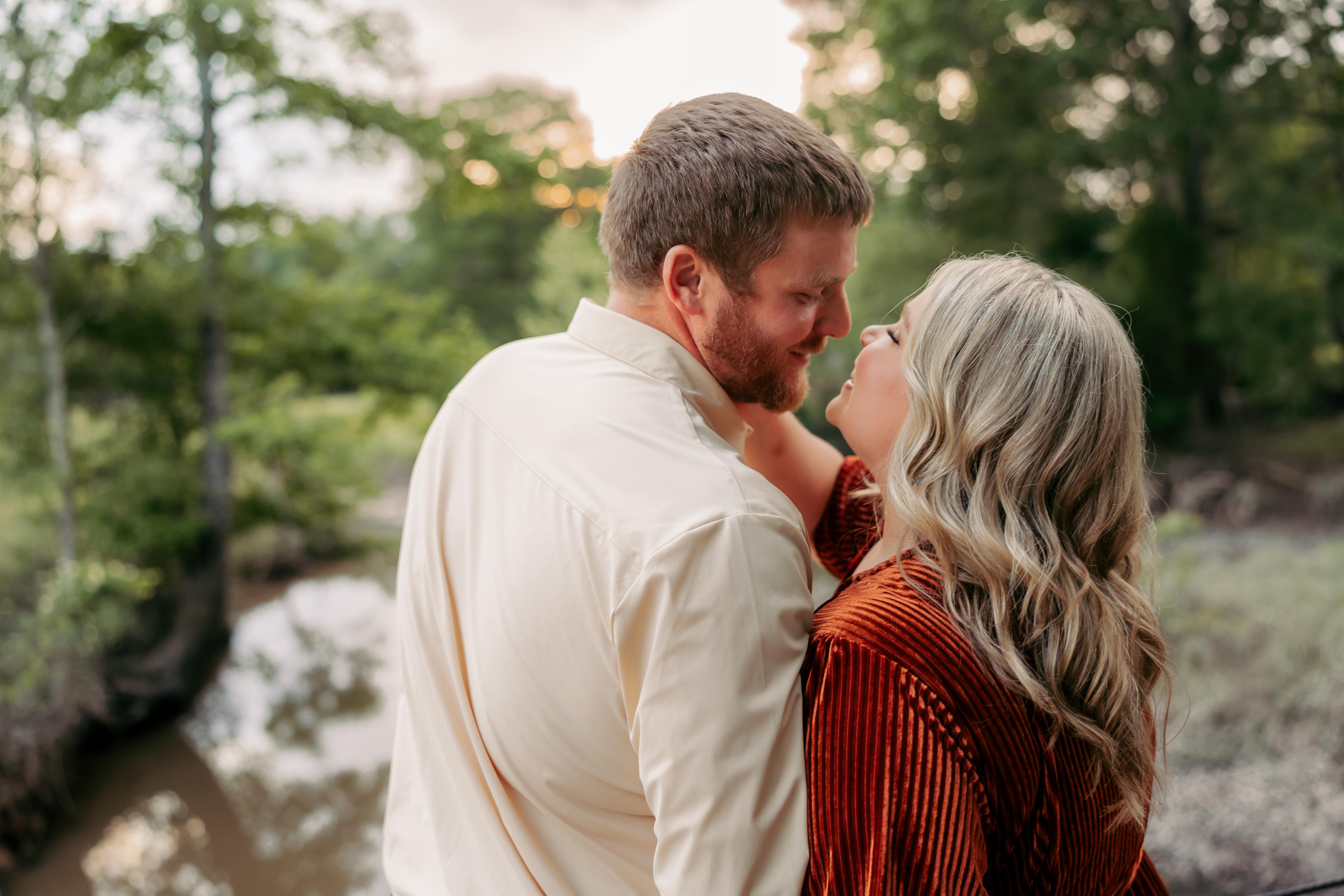 The Wedding Website of Lindsey O’Neal and Dylan Spikes
