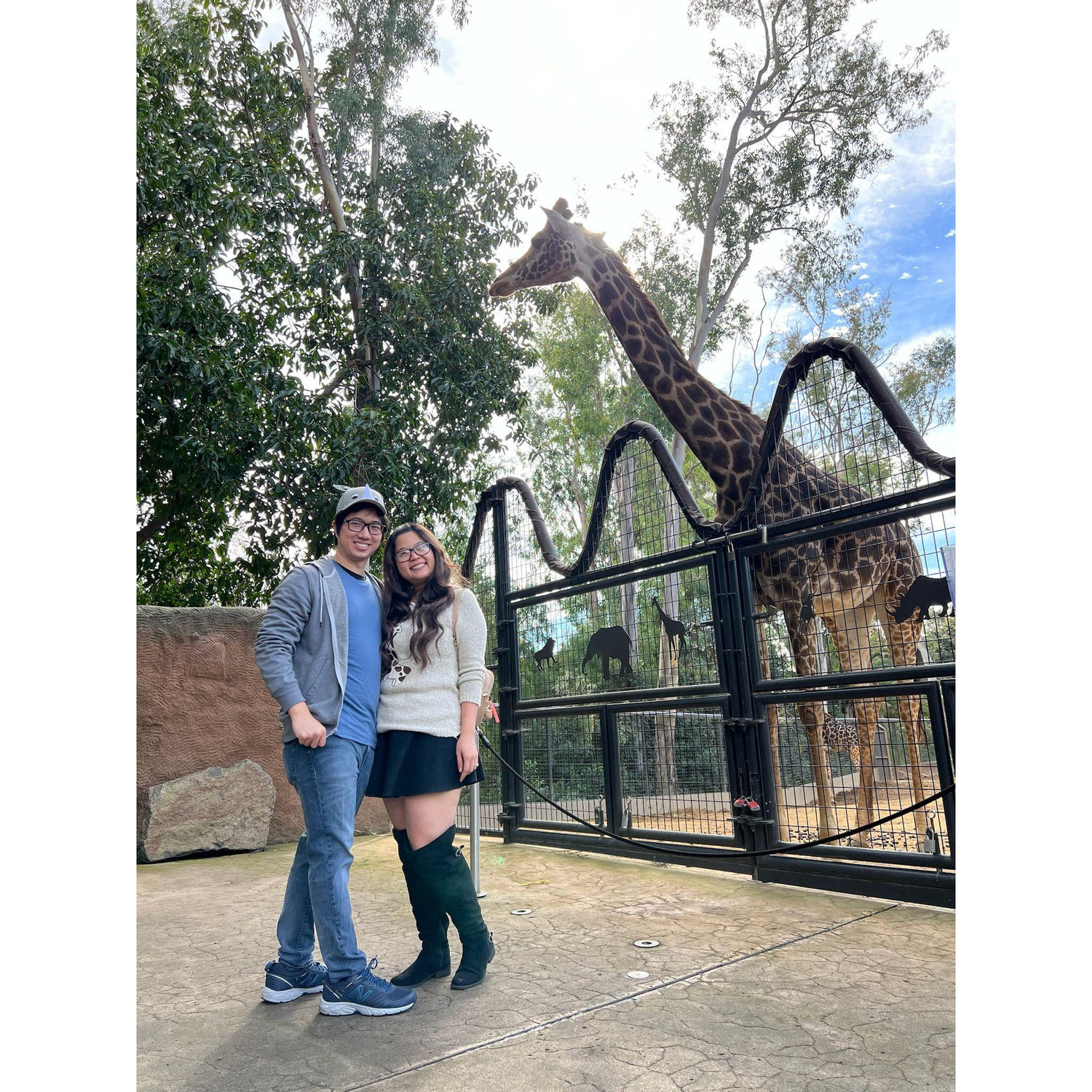 San Diego zoo with my giraffe friend <3