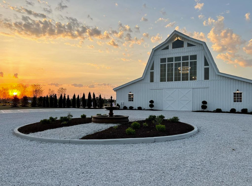 The Wedding Website of Amanda Jenkins and Tyler Enfinger