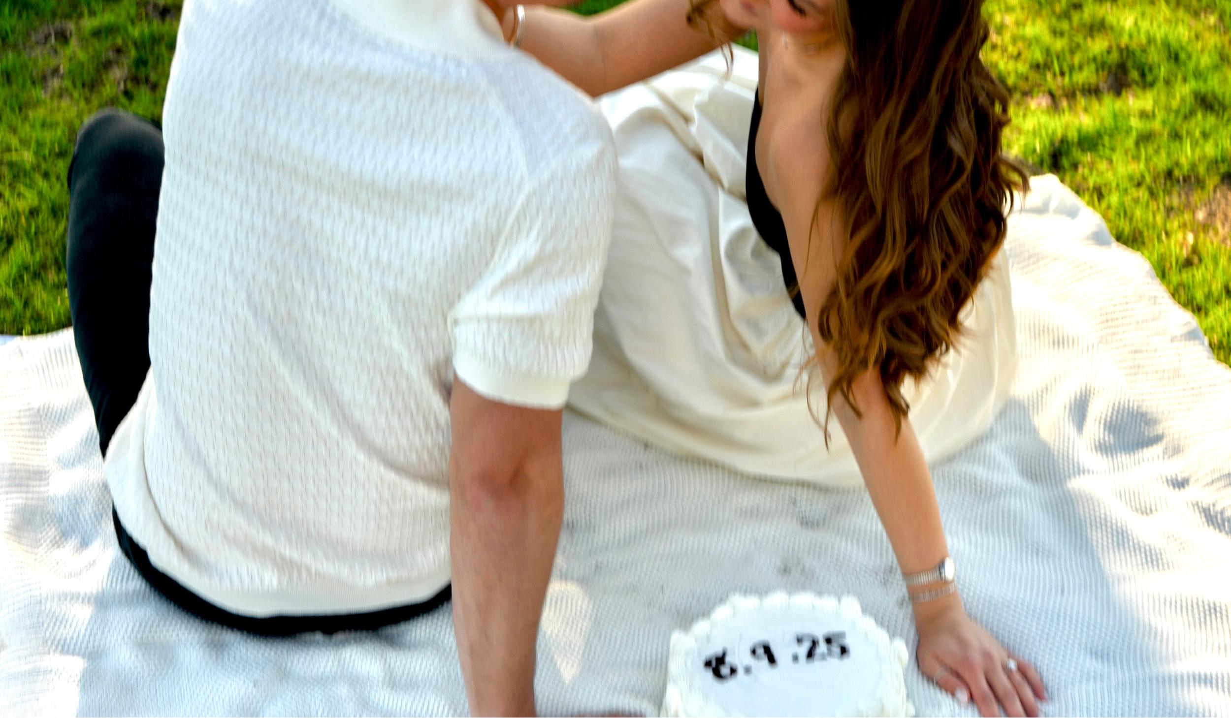 The Wedding Website of Isabella Printz and Isaac Moore