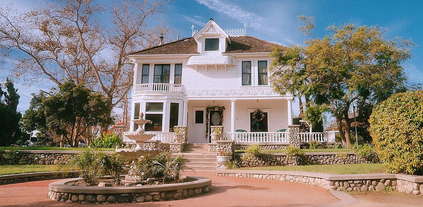 The Wedding Website of Elijah Lang and Jules Remo