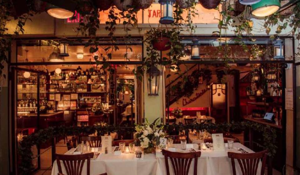 The Wedding Website of Rebecca Scherer and Alberto Rojas