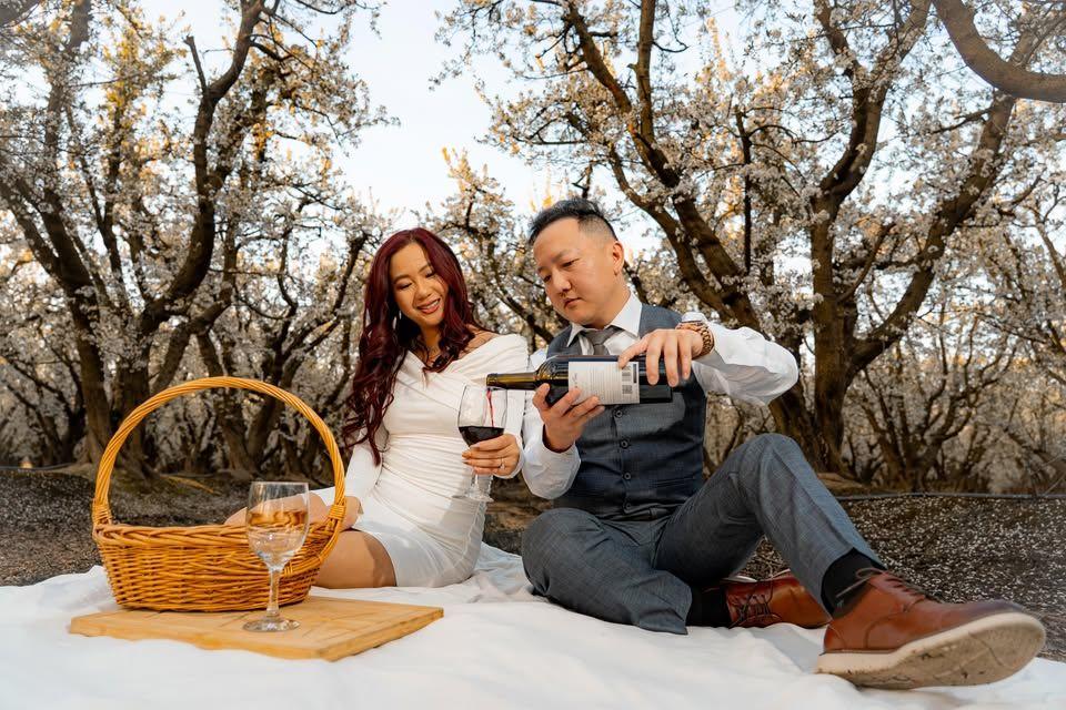 The Wedding Website of Leslie Gong and Chris Moua