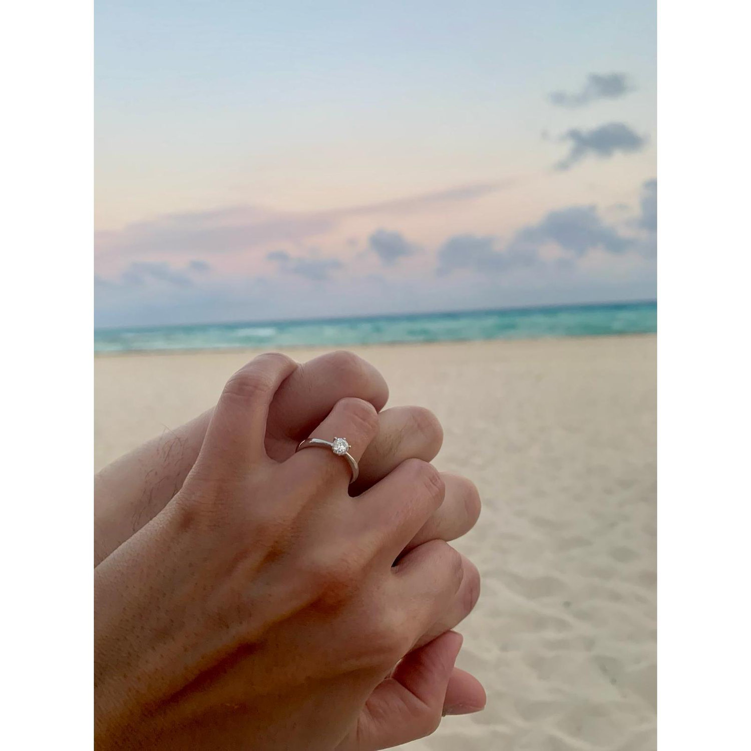 Nos comprometimos en Playa del Carmen en Marzo 2024, durante nuestras vacaciones!
