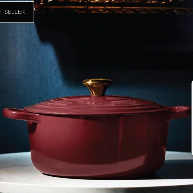 Signature Round Dutch Oven