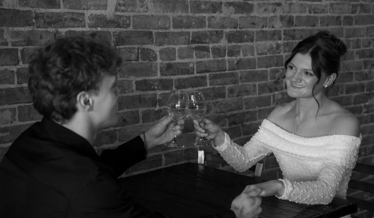 The Wedding Website of Derek Warren Gibson and Jona Michelle Knapp