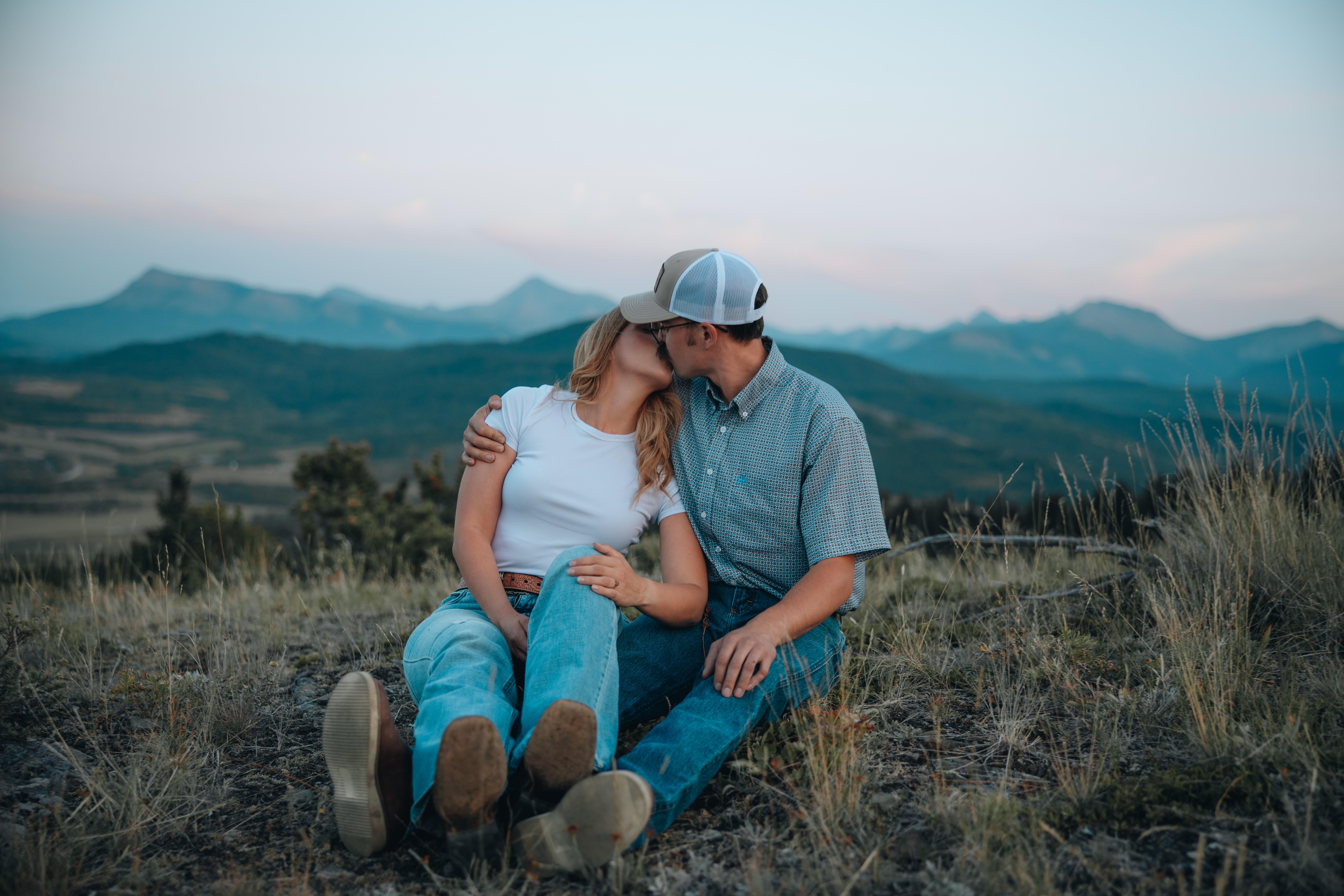 The Wedding Website of Hailey Smith and Carter Oczkowski