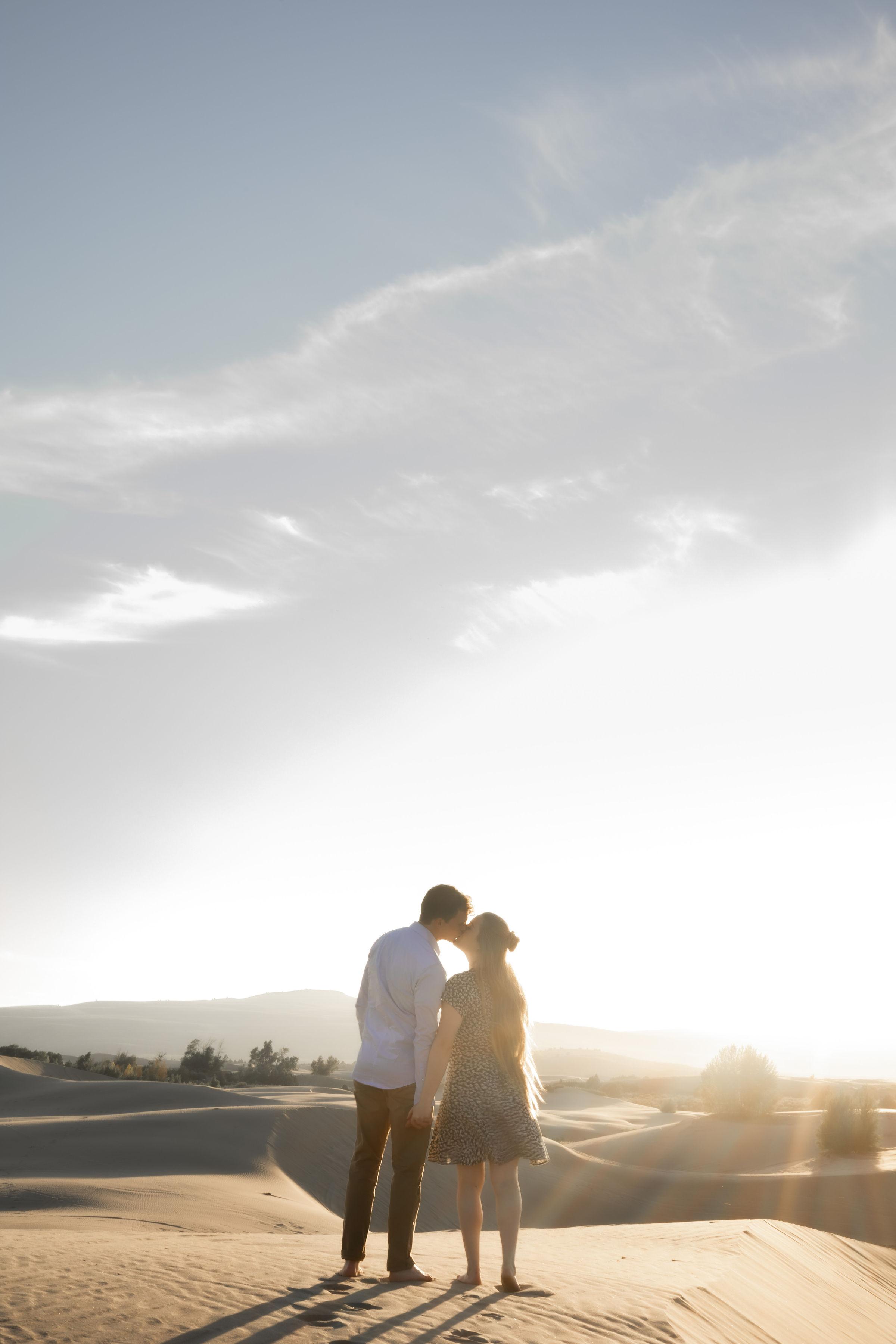 The Wedding Website of Amanda Hopkins and Dallin Cherrington