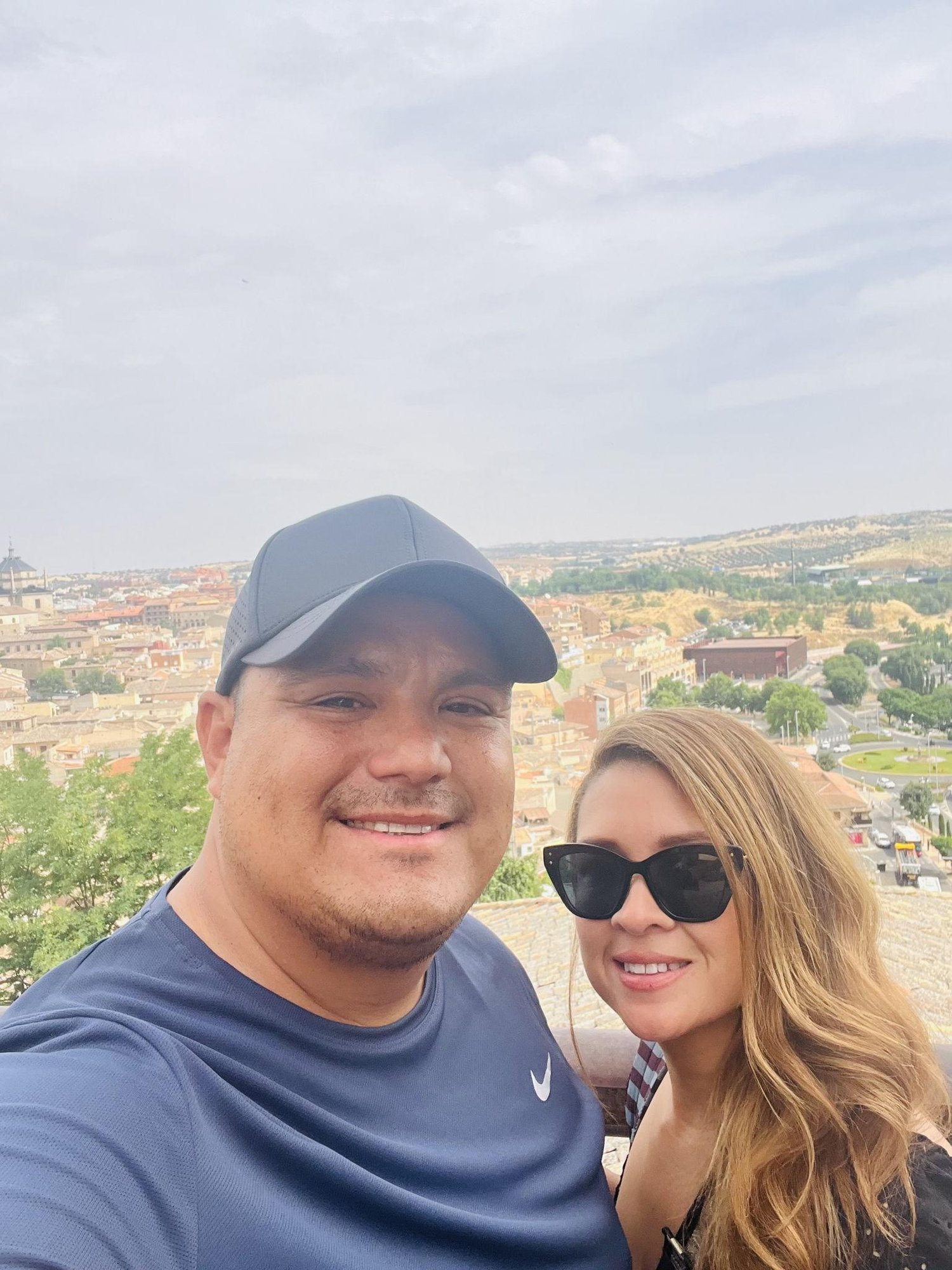The Wedding Website of Sandra Saravia and Roberto Secord