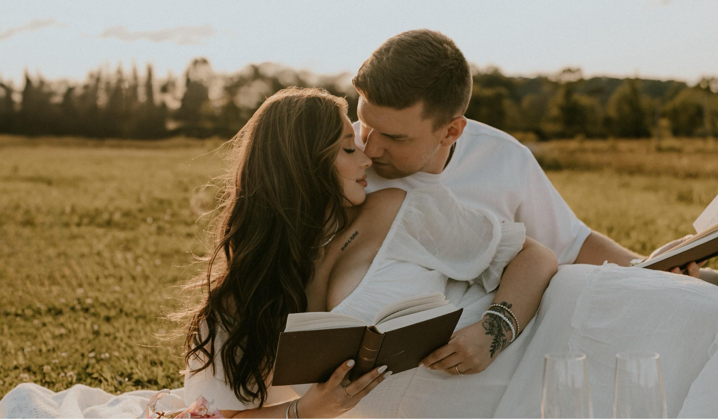 The Wedding Website of Taylor Guindon and Joel St-Pierre