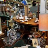 A Great Vintage Spot - Memory Den