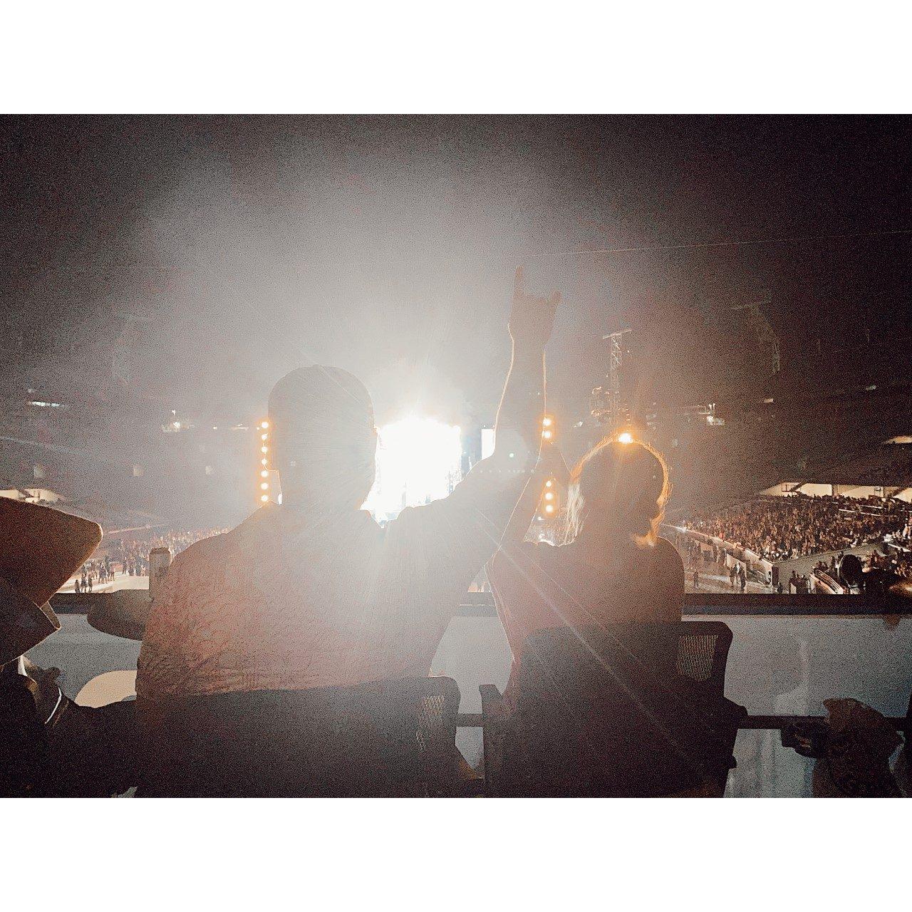Cole made my dream come true by taking me to see DEF LEPPARD on MY BIRTHDAY 