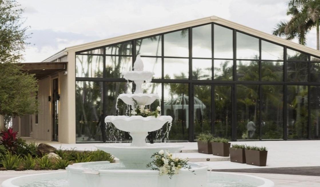 The Wedding Website of Shaye Dixon and Angel Diaz