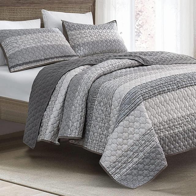 SHALALA King Size Quilt Sets,Soft Striped Gray Quilt Bedding Sets for King Bed,Stripe Bedspread Coverlet,Modern Bed Cover for All Season(Grey,3-Piece)