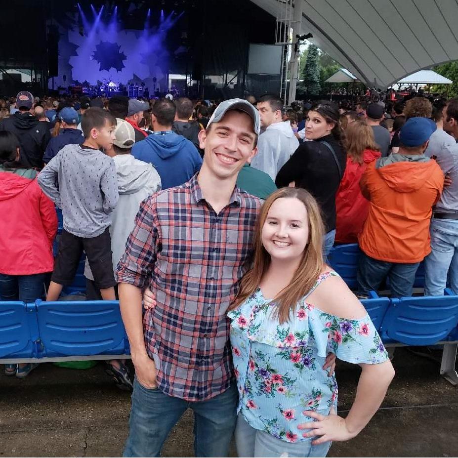 We both LOVE going to concerts