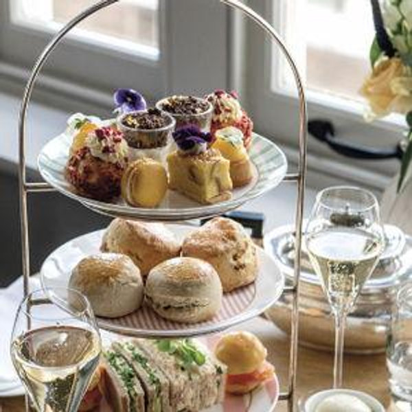 Afternoon Shakespeare-Inspired Tea at The Globe Theatre
