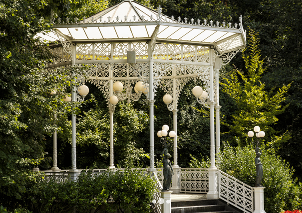 The Wedding Website of Isabella Tafa and Henrique Silva