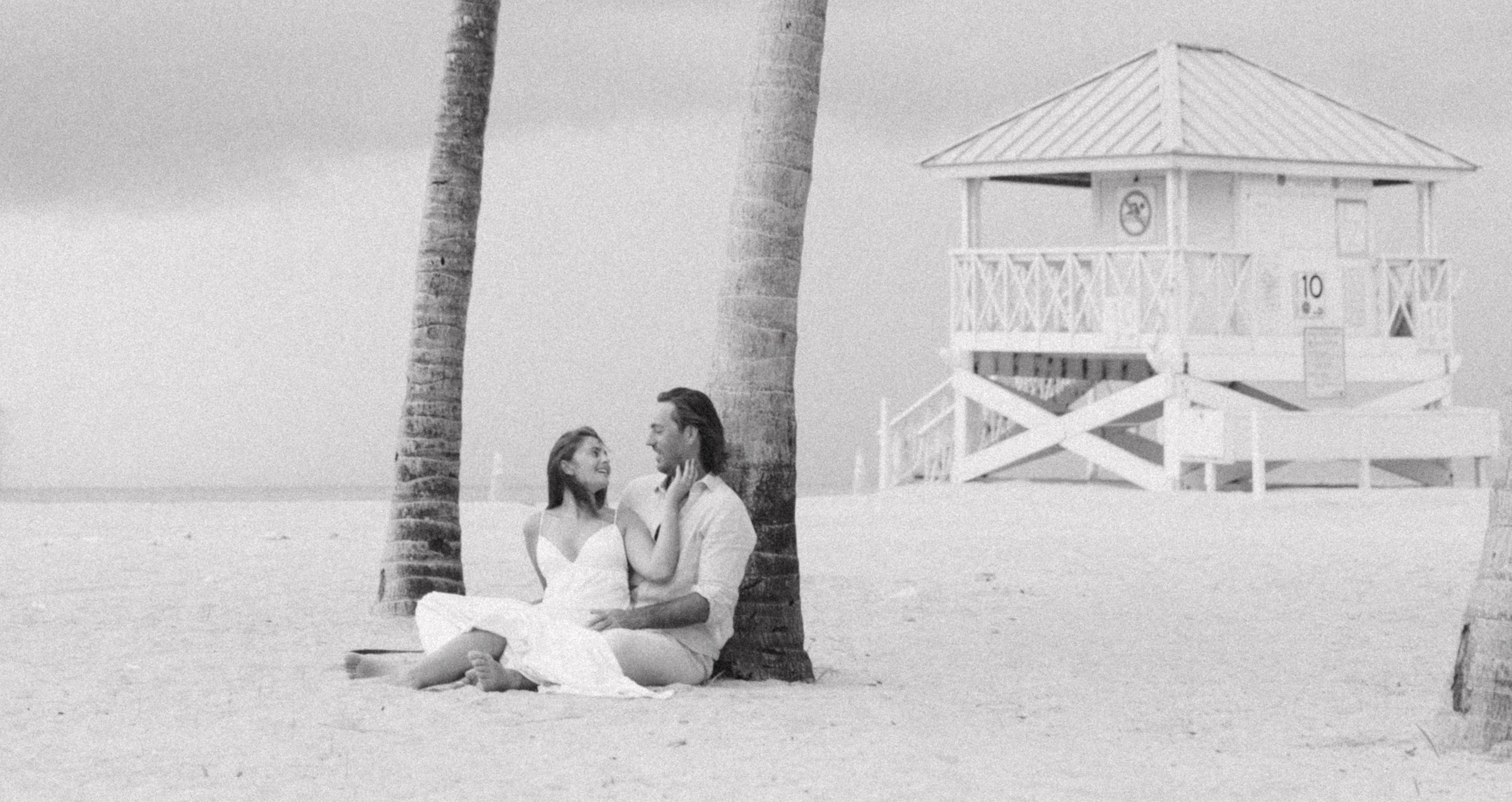 The Wedding Website of Liza Martins and Diego Camejo