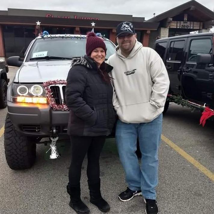 just hanging out during one of my favorite jeep events...toys for tots jeeps on the run