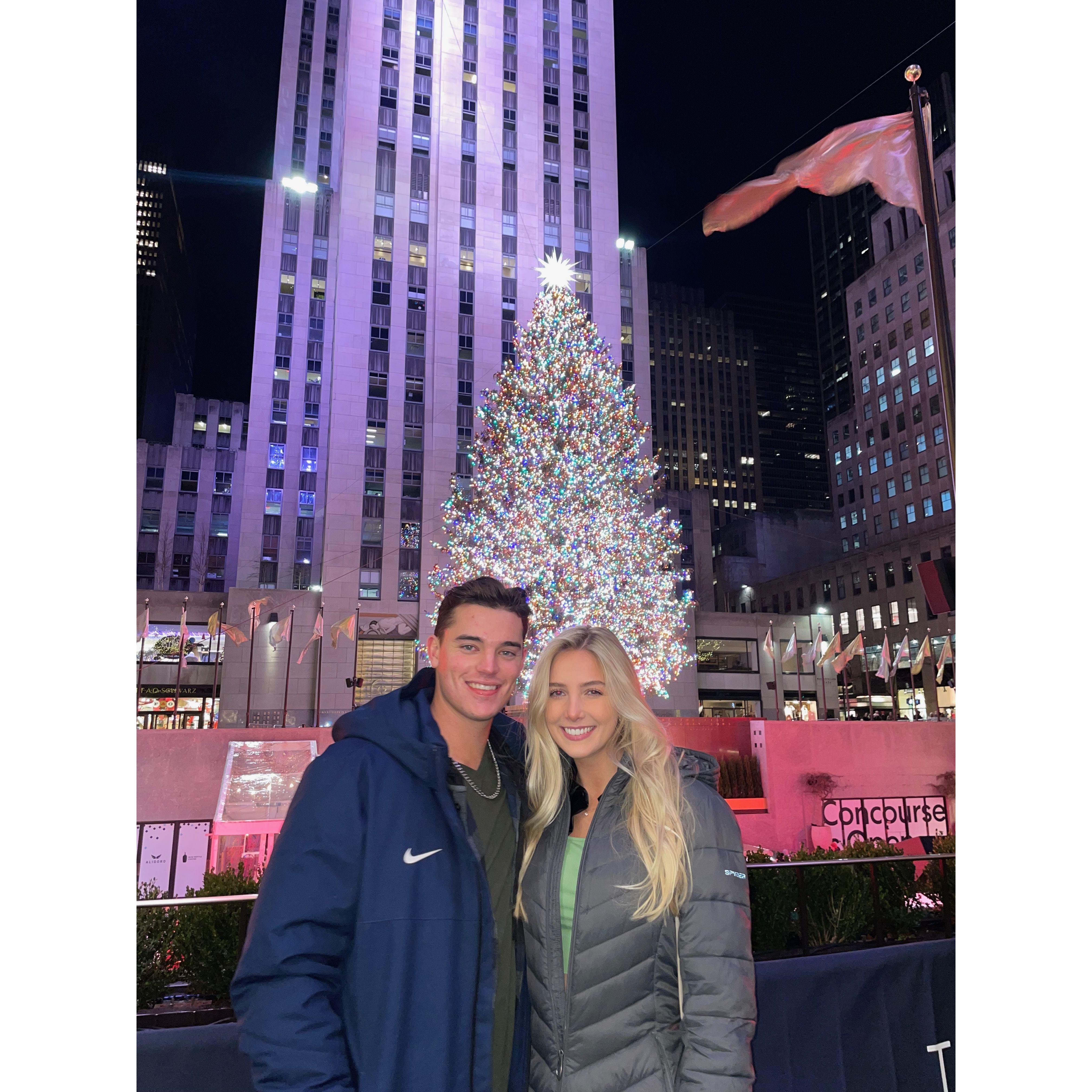 12/19/2021: Visiting friends in NYC during Christmas time!