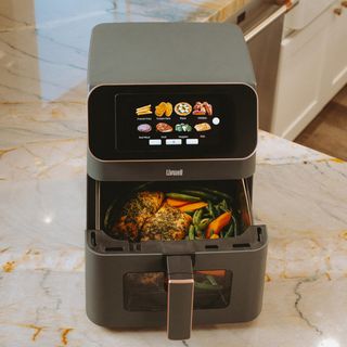 Touch IQ Air Fryer with Recipes