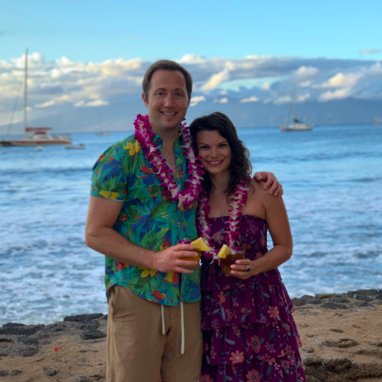 We like pineapples and islands.
