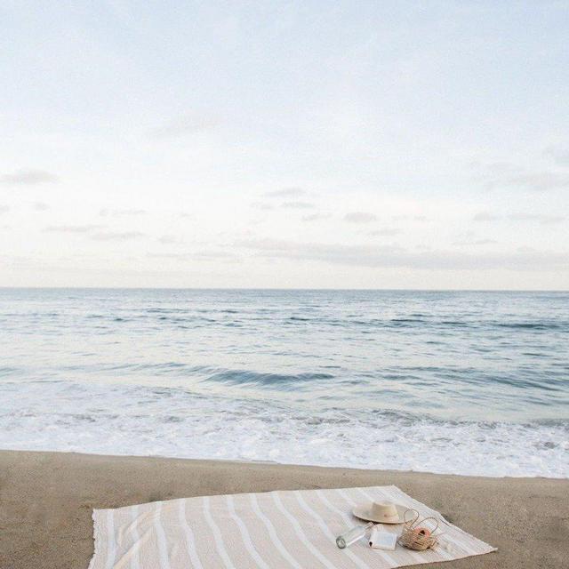 Oversized Muslin Throw
