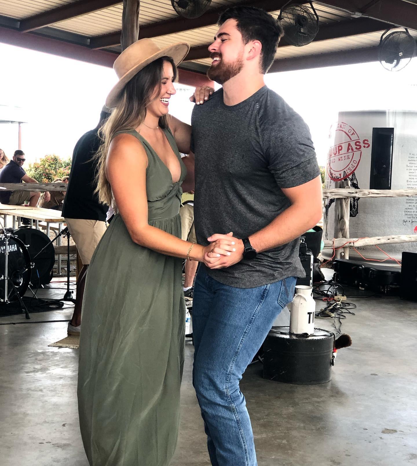 The Wedding Website of Victoria Payne and Tyler Allen