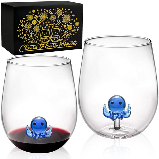 3D Octopus Decor Handblown Drinking Stemless Wine Glasses, Set of 2 with Cute Blue Octopu Inside, Mothers Day Gifts, Nautical Themed Unique Wine Glass Cups for Birthday Wedding Party (14oz)