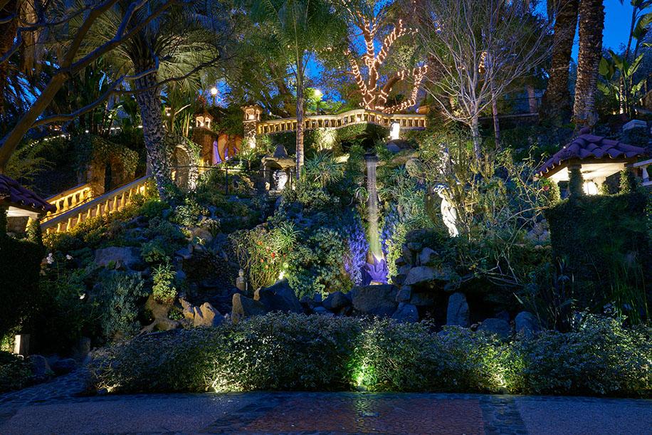 The Wedding Website of Kelly Reinker and Alejandro Valdez