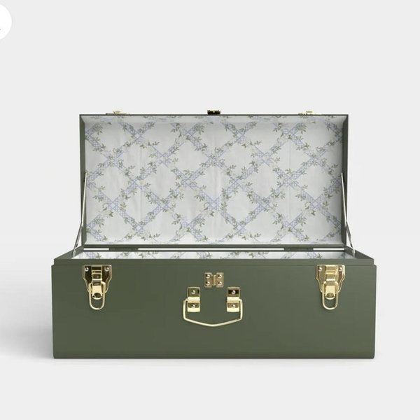 Petite Bridal Trunk | Custom Heirloom Trunk for wedding mementos