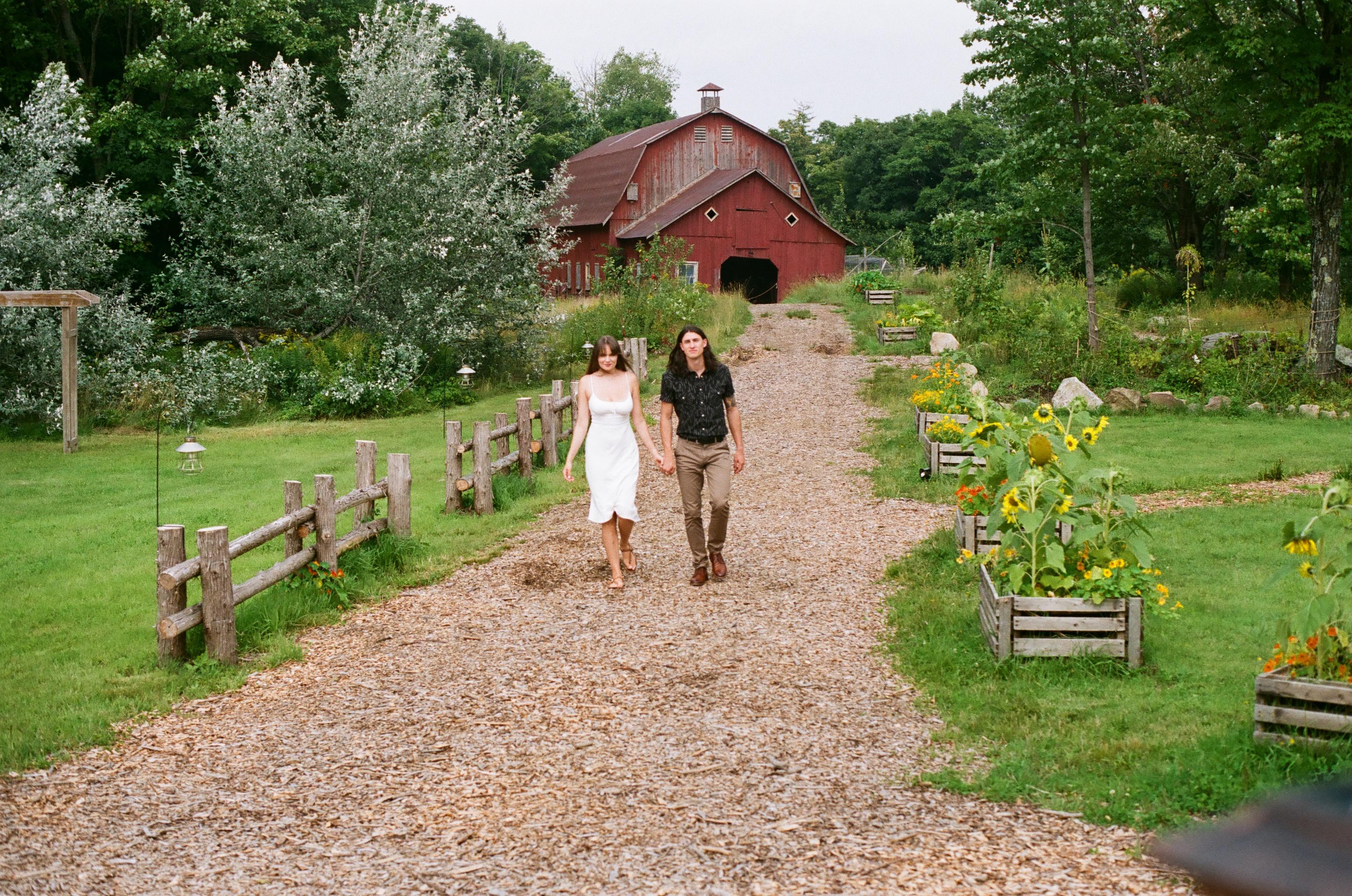 The Wedding Website of Milada Dvorakova and François Lévesque