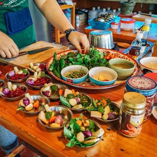 Thailand Cooking Lesson For Two