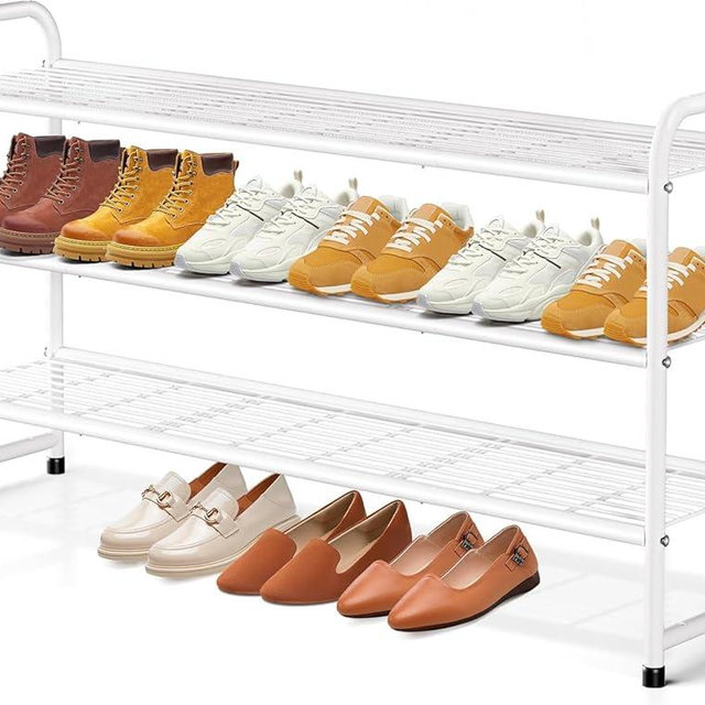 KEETDY 3-Tier Long Shoe Rack for Closet Metal Shoe Organizer for Entryway, Wide Stackable Shoe Storage Shelf with Sturdy Wire Grid for Closet Floor, Bedroom, White