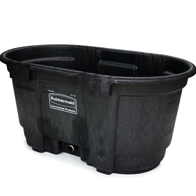 Rubbermaid Commercial Products Stock Tank, 100-Gallons, Structural Foam, Heavy Duty Container, for Livestock/Animal/Cattle Feed & Water, Outdoor Homemade Pool/Hot Tub/Bathtub, & Pet Cleaning/Dog Wash